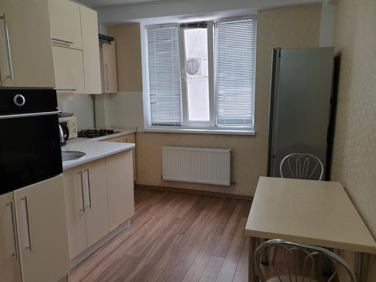 Ismail 88 Apartment Chisinau Bagian luar foto
